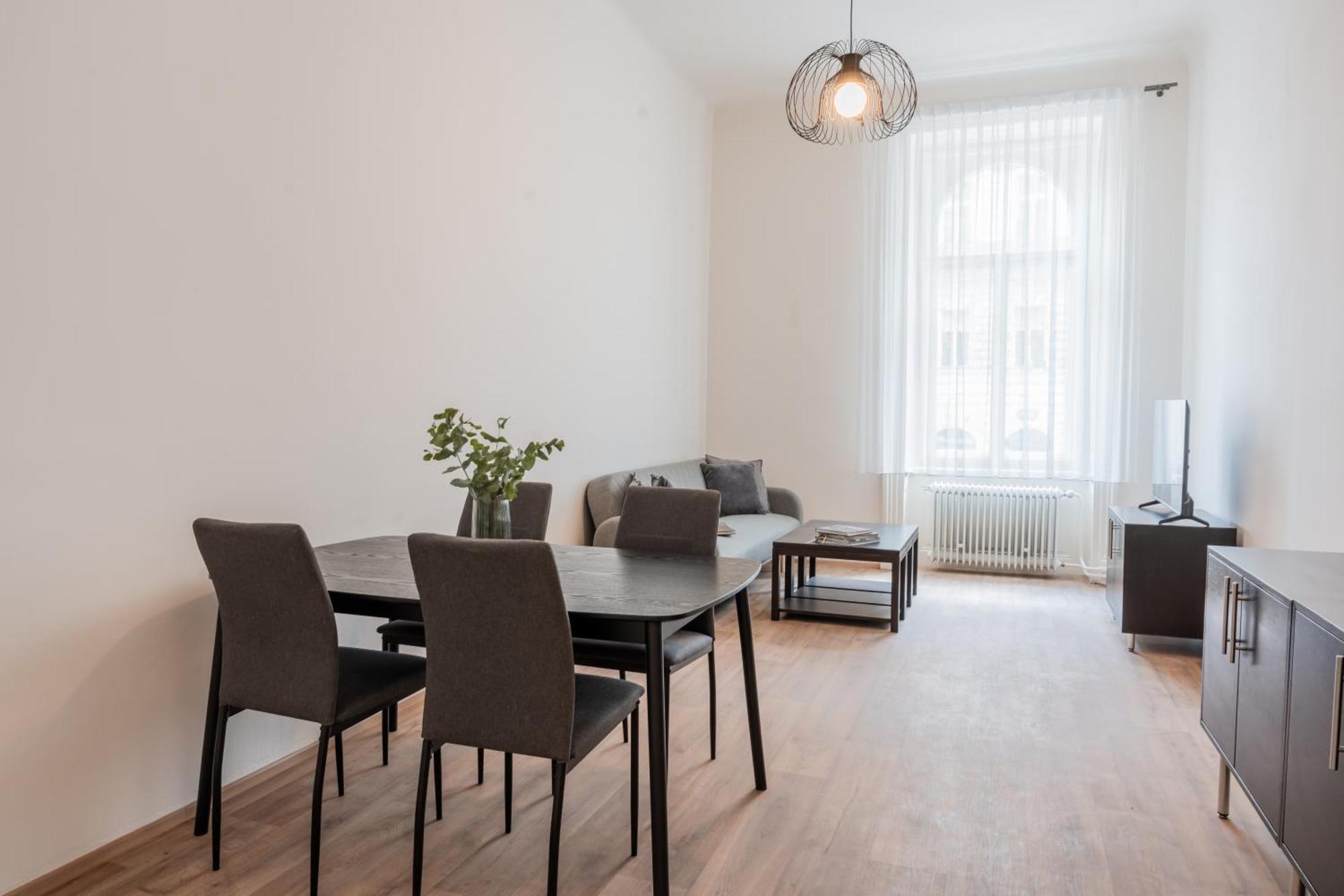 Wsp Petrin Garden Apartments 布拉格 外观 照片